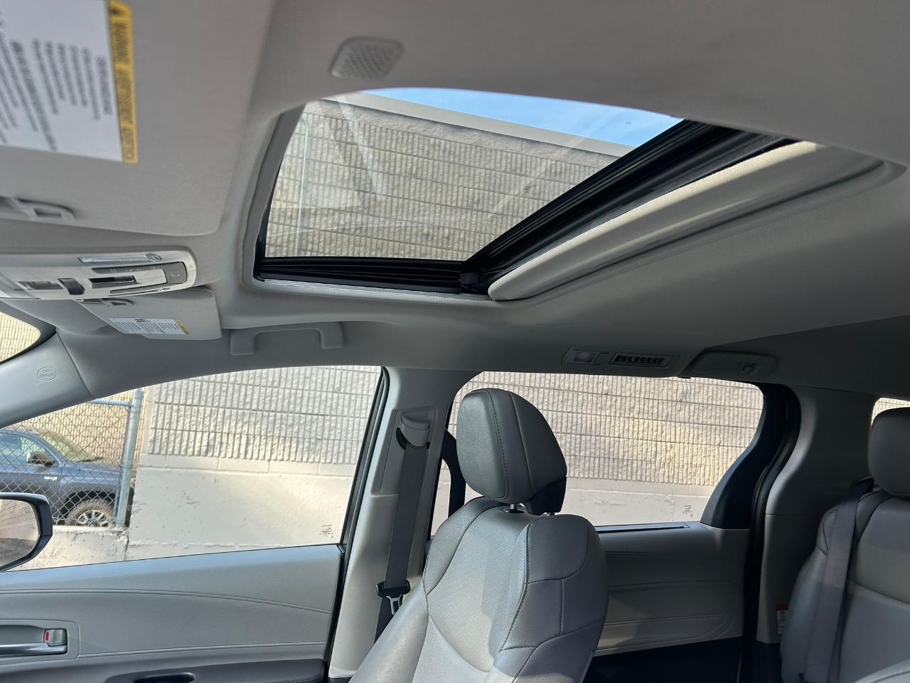 Toyota Sienna XLE 7-Passenger AWD 2023