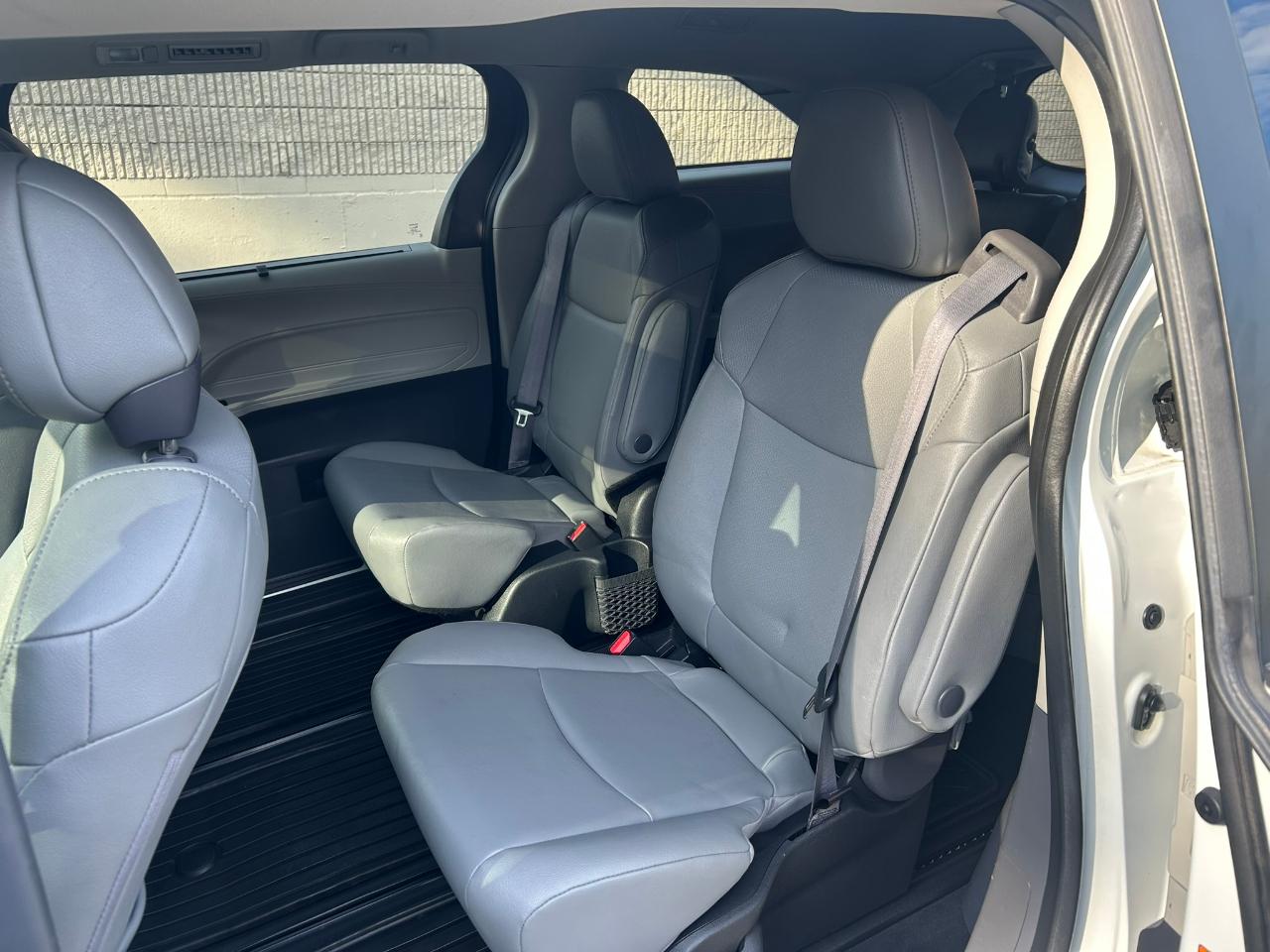 Toyota Sienna XLE 7-Passenger AWD 2023