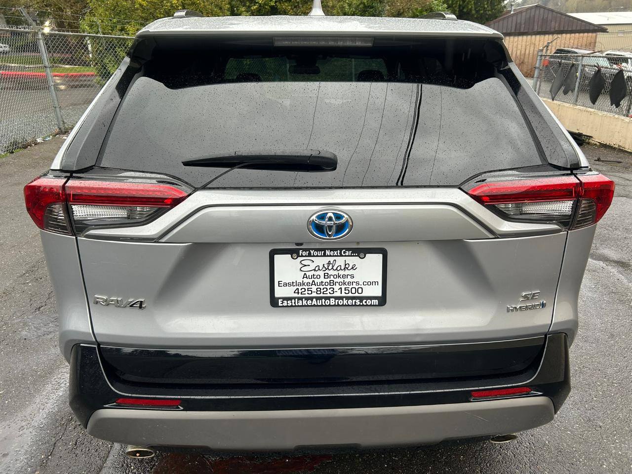 Toyota RAV4 Hybrid SE 2022