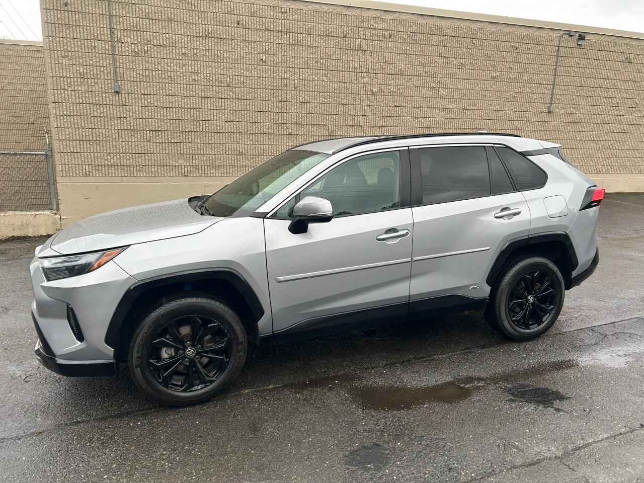 Toyota RAV4 Hybrid SE 2022