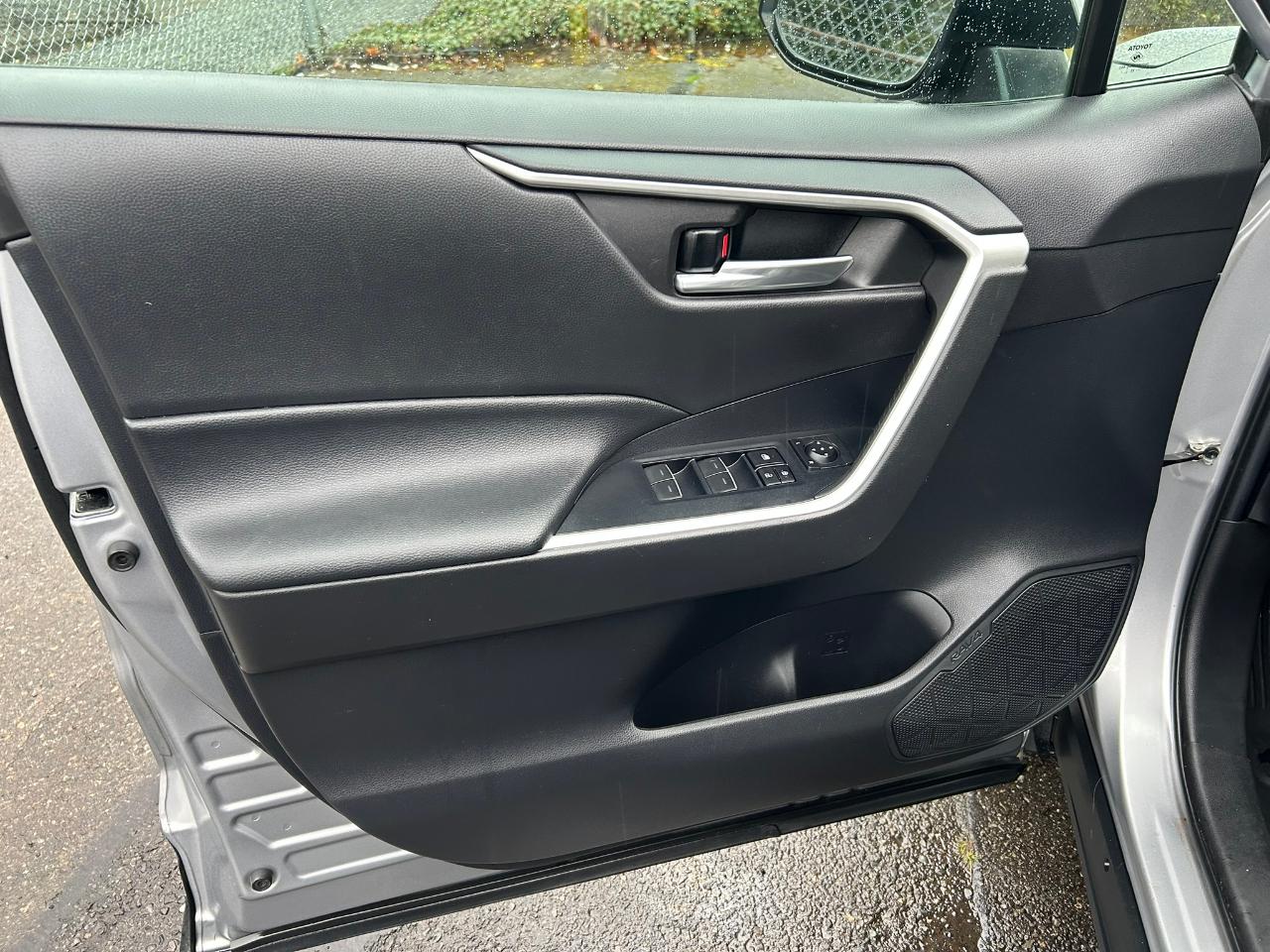 Toyota RAV4 Hybrid SE 2022