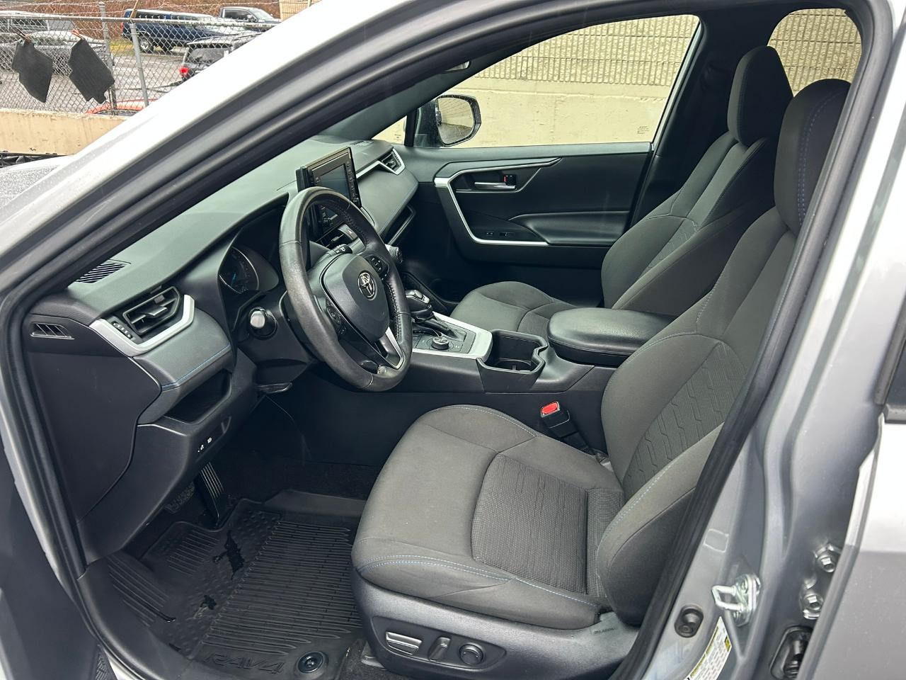 Toyota RAV4 Hybrid SE 2022