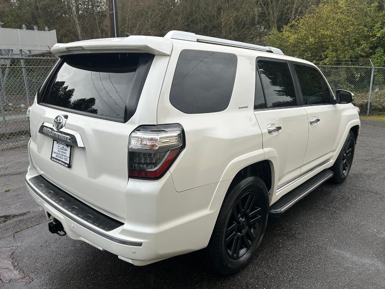 Toyota 4Runner Limited 4WD V6 2016
