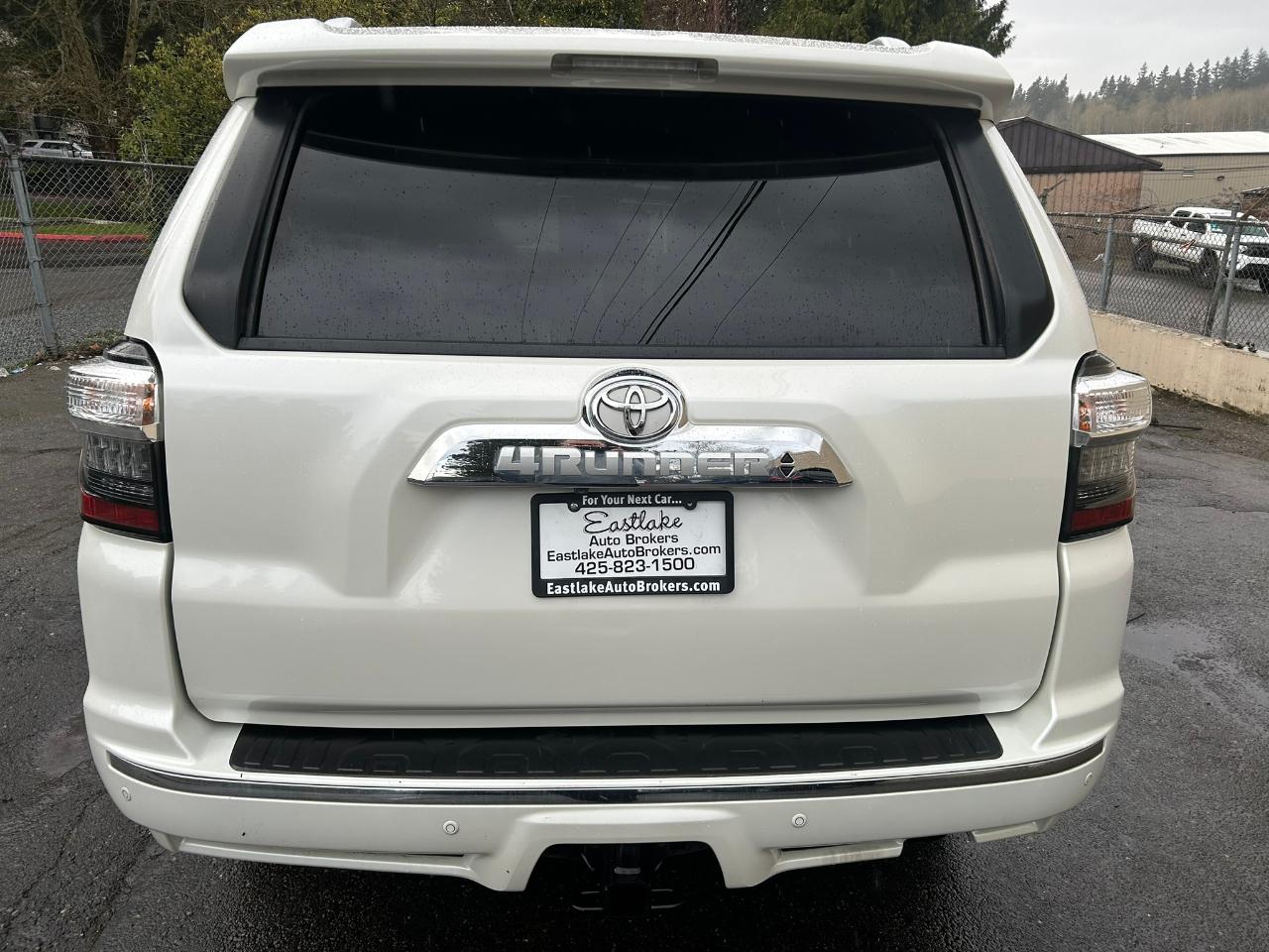 Toyota 4Runner Limited 4WD V6 2016