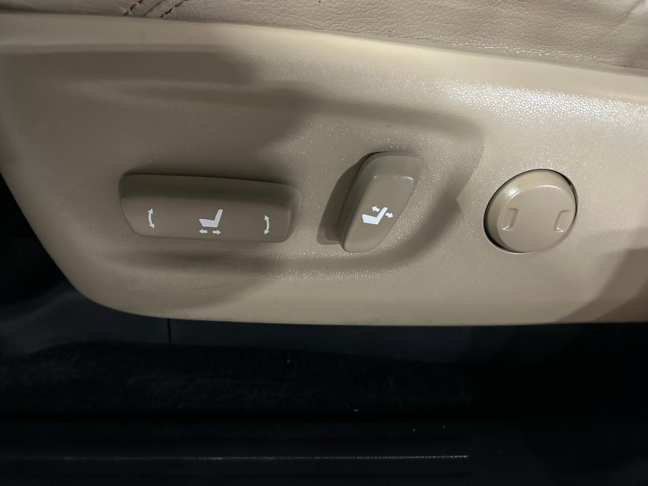 Toyota 4Runner Limited 4WD V6 2016