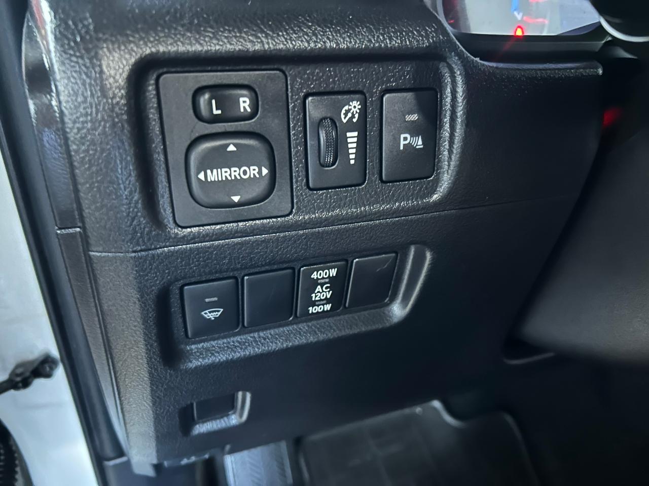 Toyota 4Runner Limited 4WD V6 2016