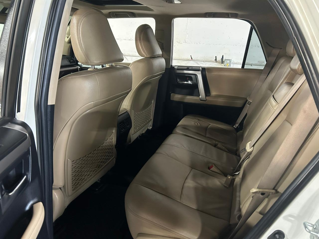 Toyota 4Runner Limited 4WD V6 2016