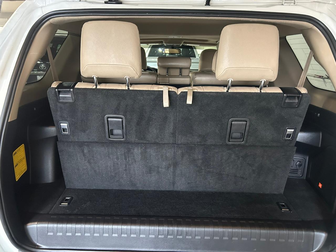 Toyota 4Runner Limited 4WD V6 2016