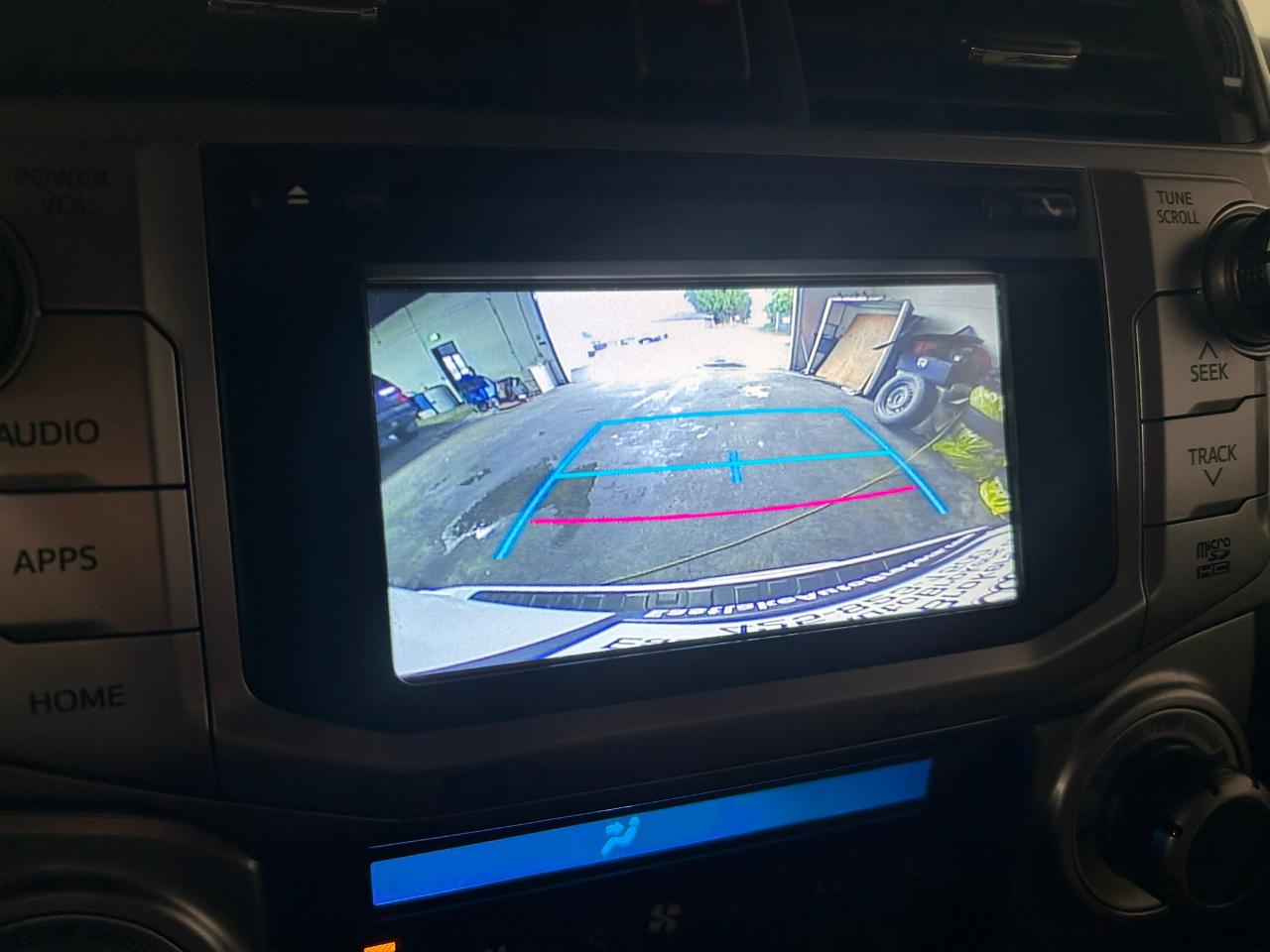 Toyota 4Runner Limited 4WD V6 2016