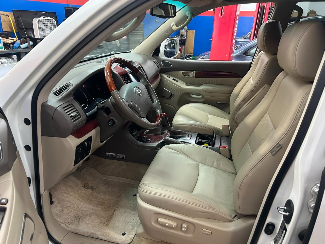 Lexus GX 470 Sport Utility 2008