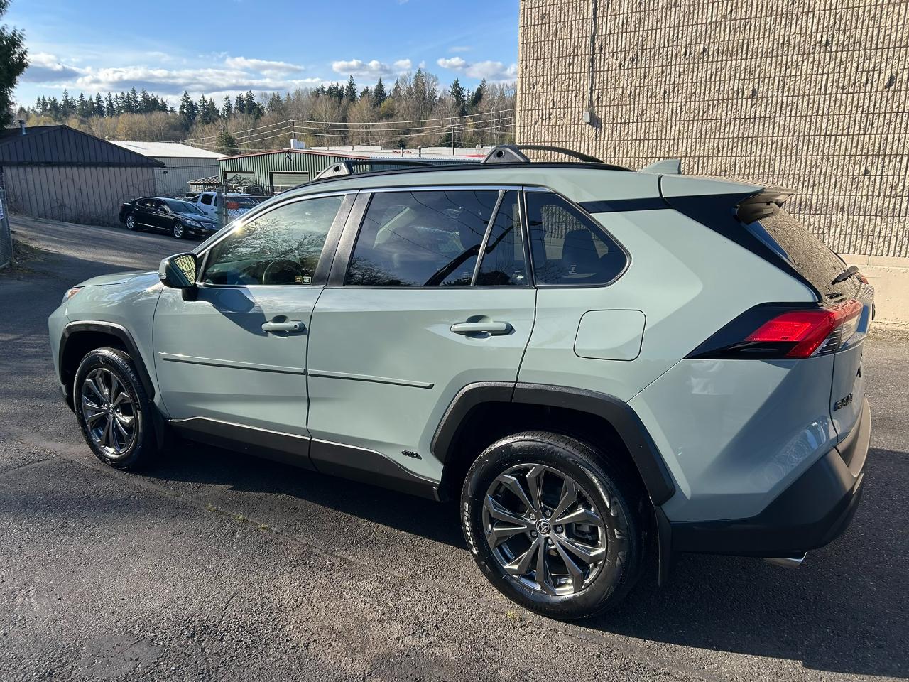 Toyota RAV4 Hybrid XLE Premium 2022