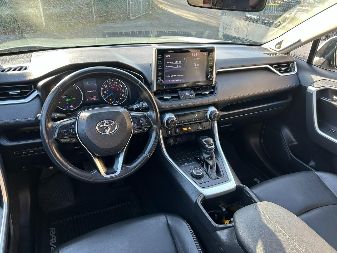 Toyota RAV4 Hybrid XLE Premium 2022