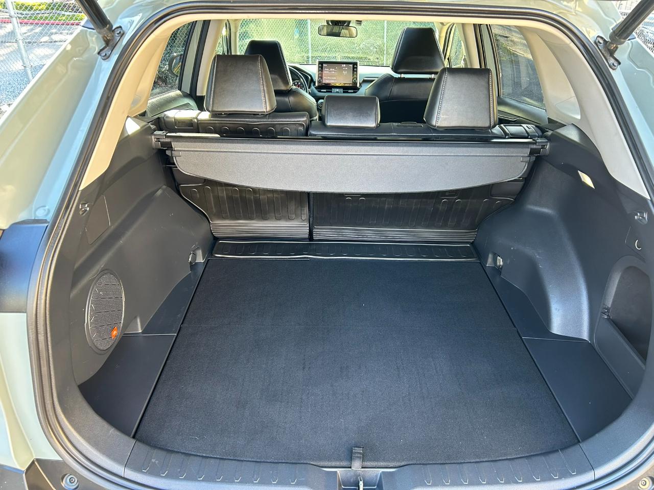 Toyota RAV4 Hybrid XLE Premium 2022