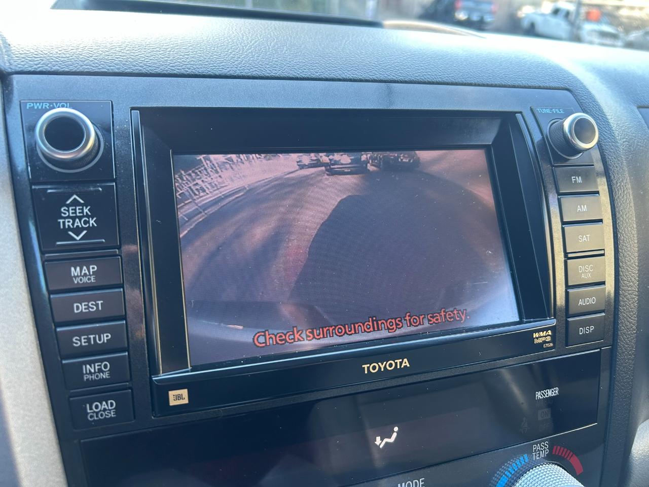 Toyota Tundra Limited 5.7L Double Cab 4WD 2013