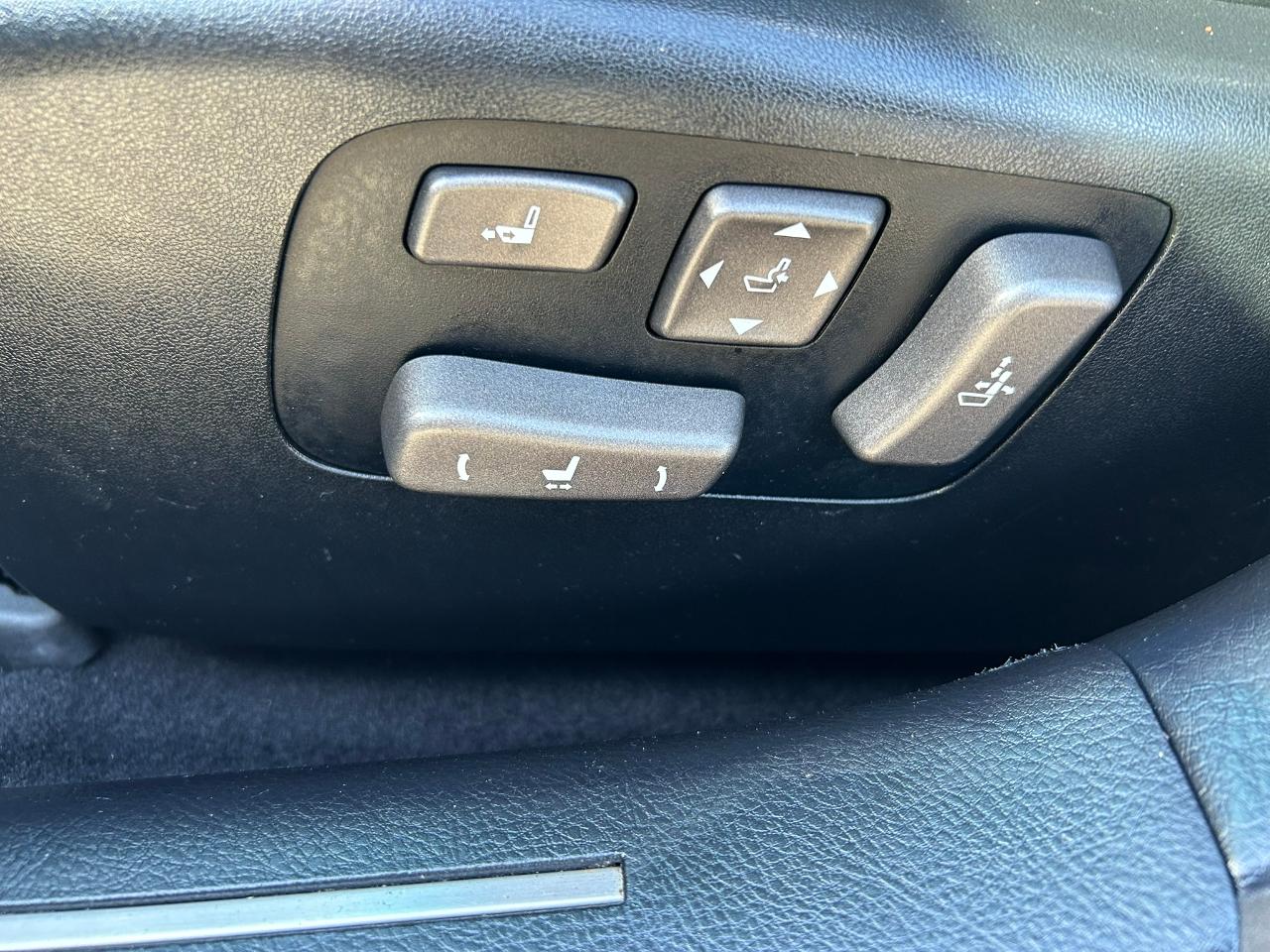 Lexus LS 460 L Luxury Sedan AWD 2010