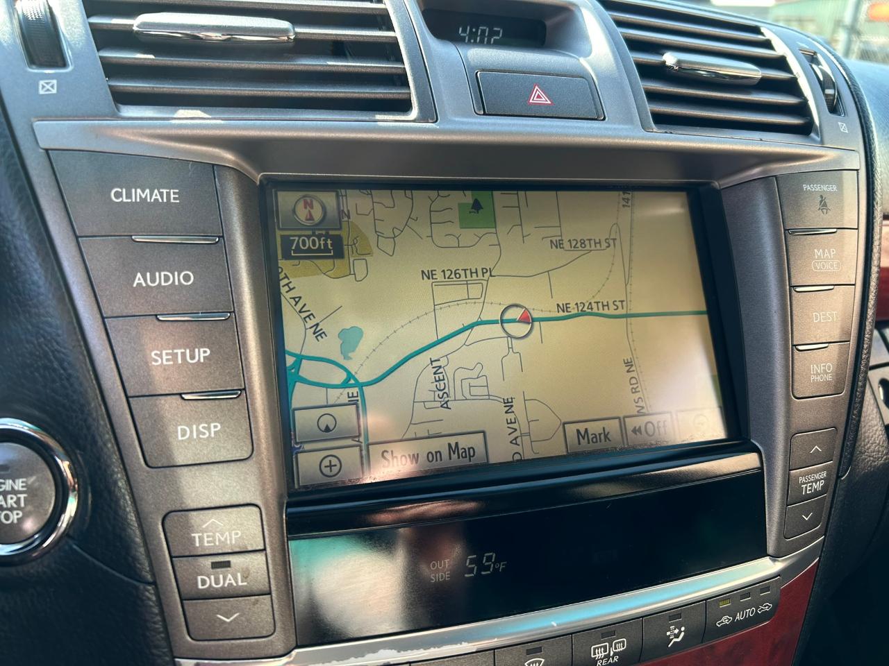 Lexus LS 460 L Luxury Sedan AWD 2010