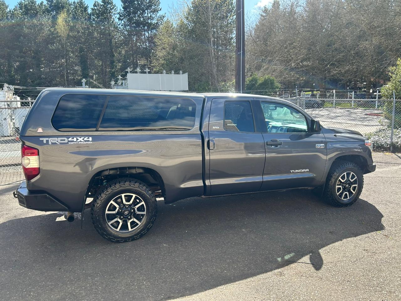 Toyota Tundra  2018