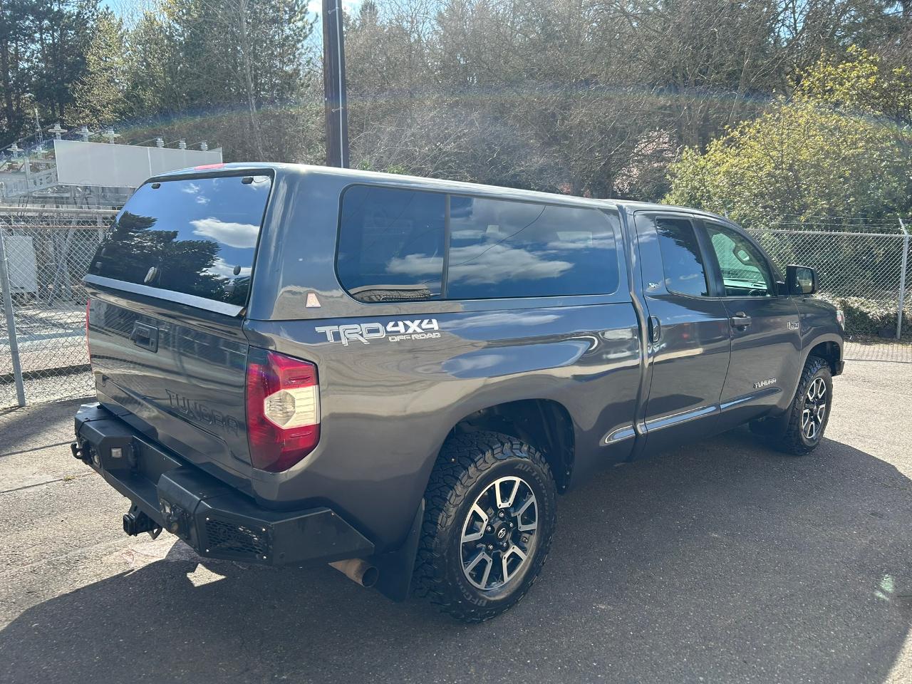 Toyota Tundra  2018