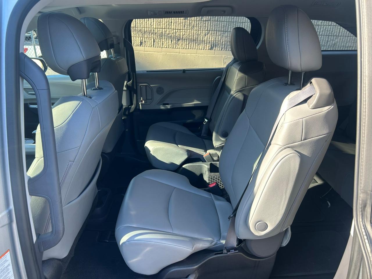 Toyota Sienna XLE 7-Passenger AWD 2022