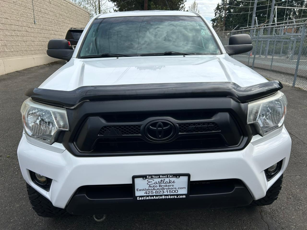 Toyota Tacoma Double Cab V6 5AT 4WD 2015