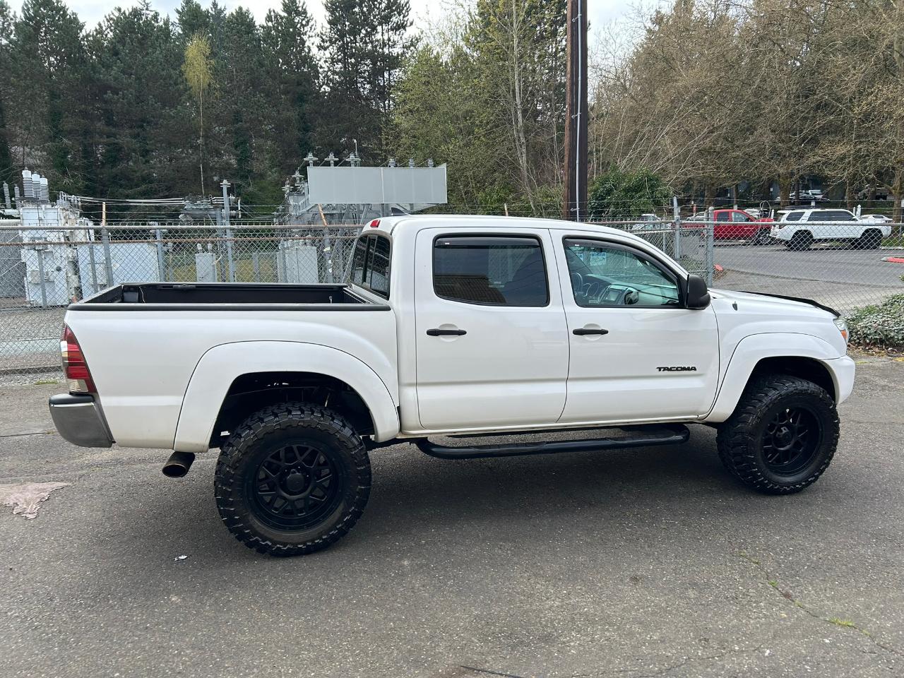 Toyota Tacoma Double Cab V6 5AT 4WD 2015