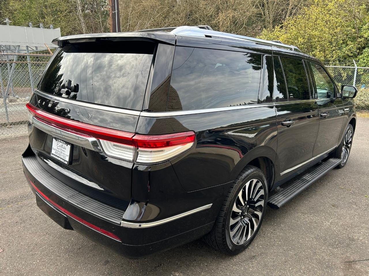 Lincoln Navigator L Black Label 4WD 2022