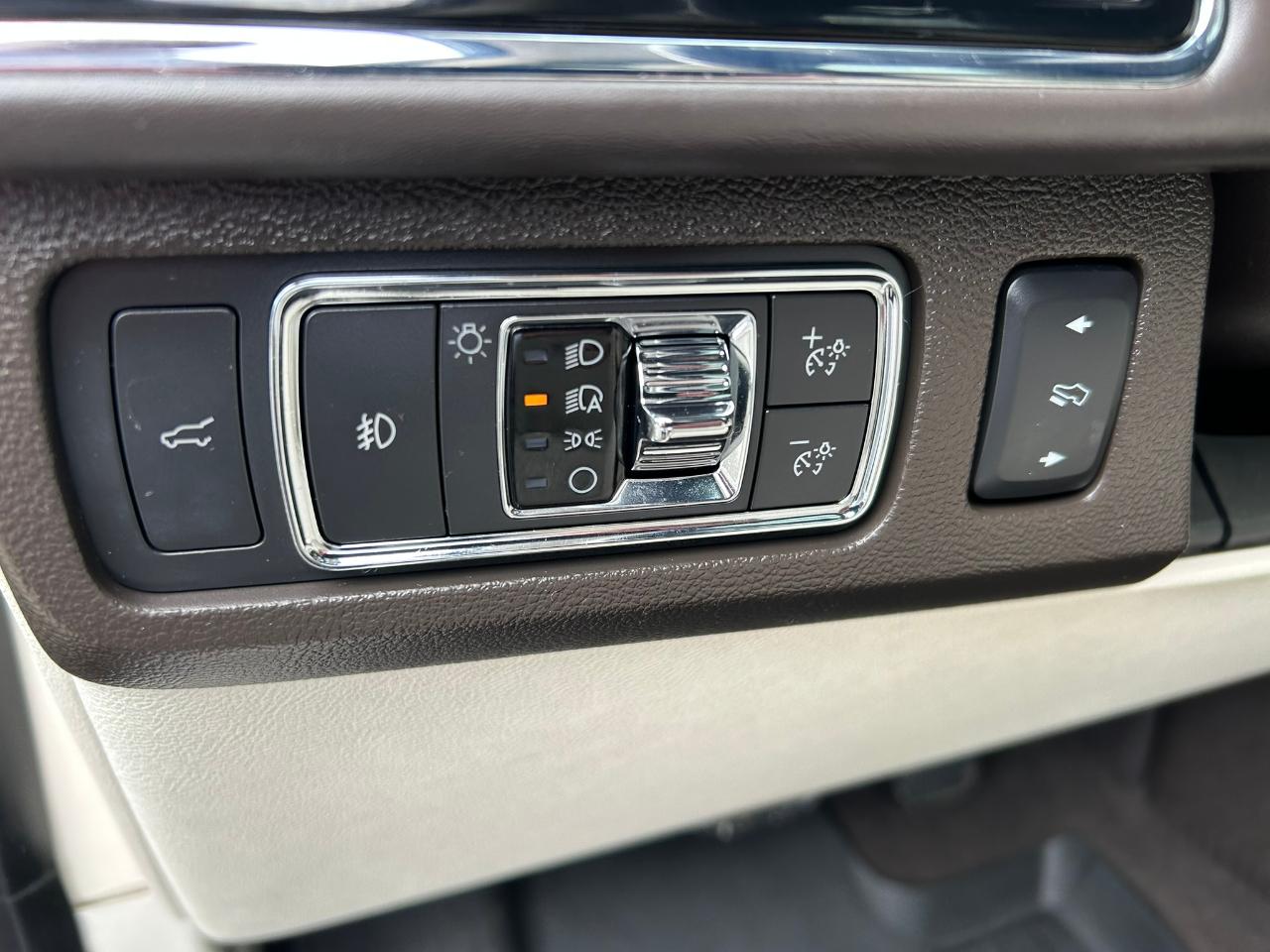 Lincoln Navigator L Black Label 4WD 2022