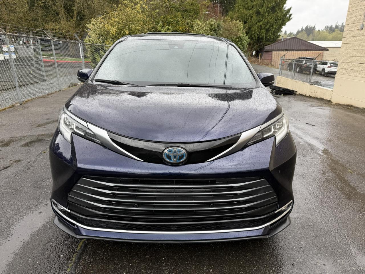 Toyota Sienna Limited 7-Passenger AWD 2021