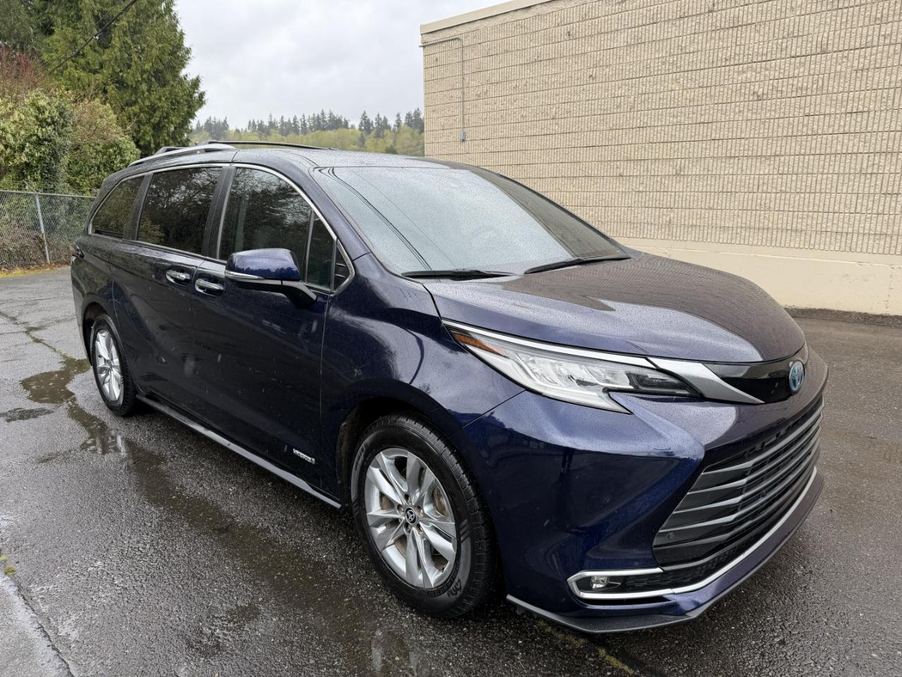 Toyota Sienna Limited 7-Passenger AWD 2021