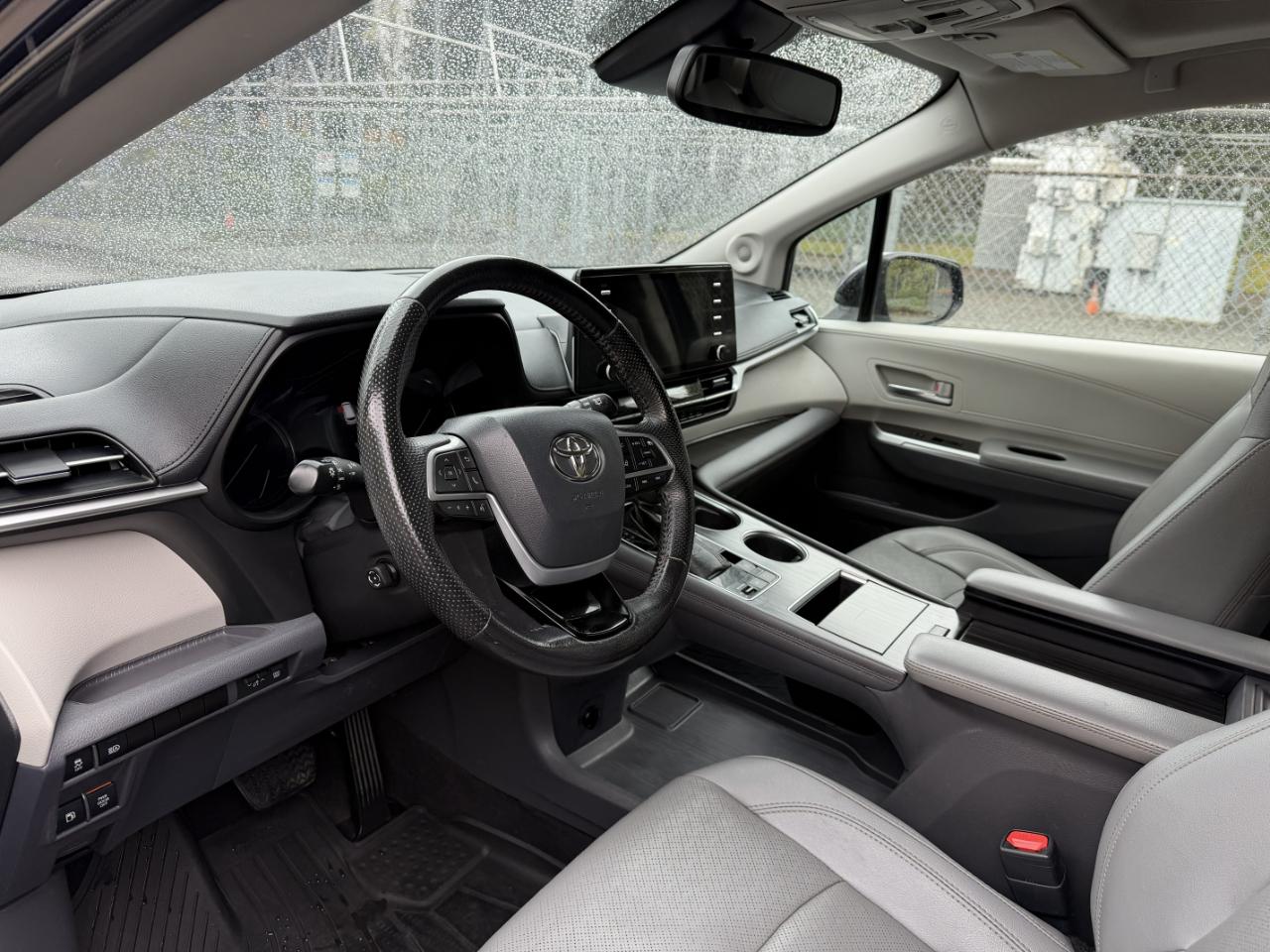 Toyota Sienna Limited 7-Passenger AWD 2021