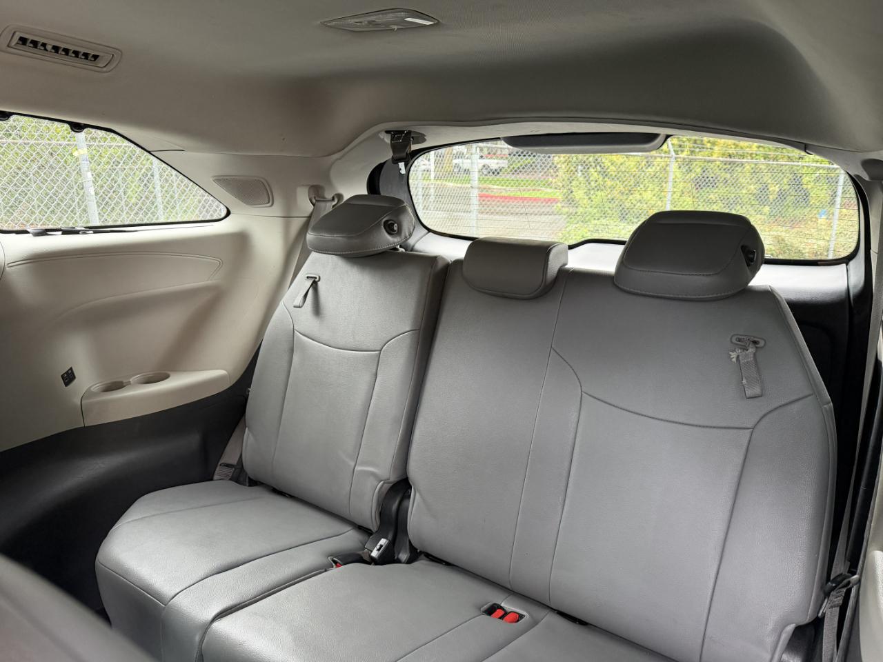 Toyota Sienna Limited 7-Passenger AWD 2021