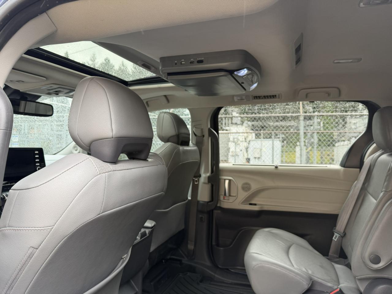 Toyota Sienna Limited 7-Passenger AWD 2021
