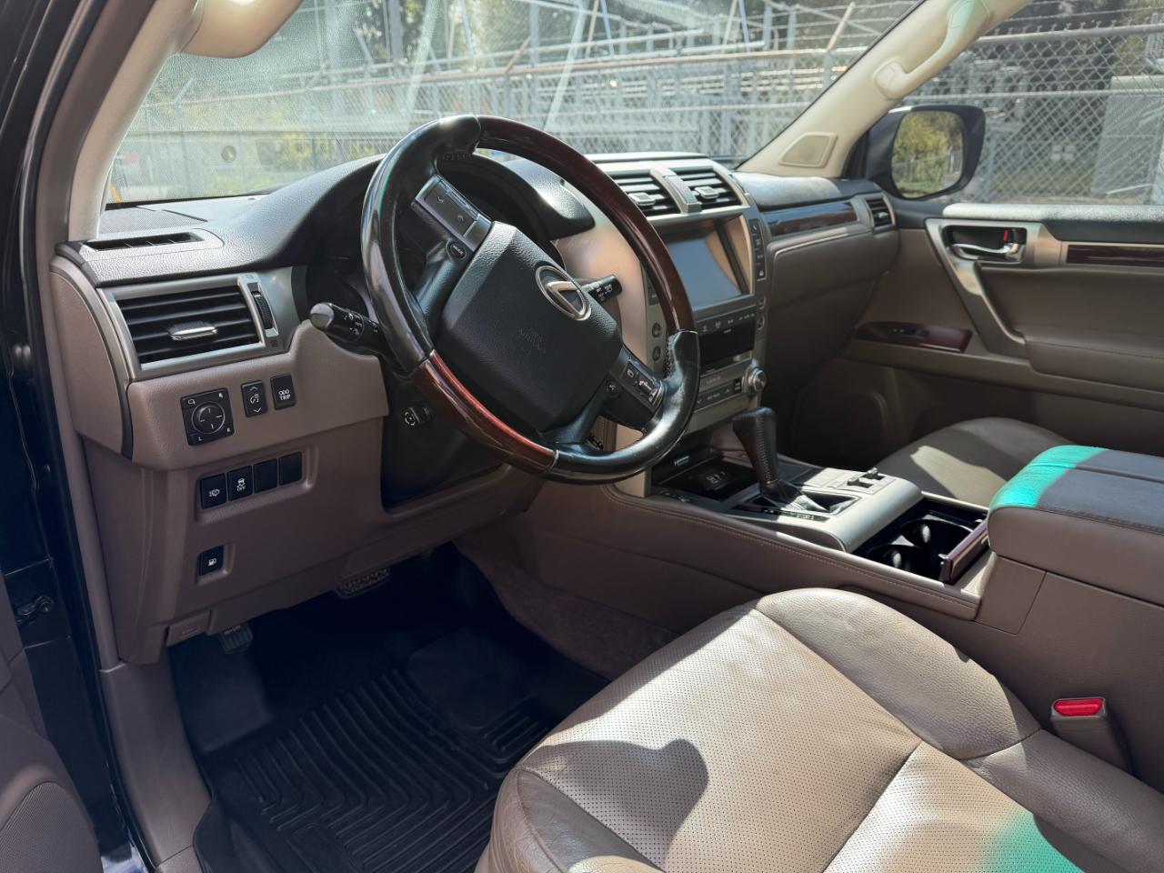 Lexus GX 460 Base 2018