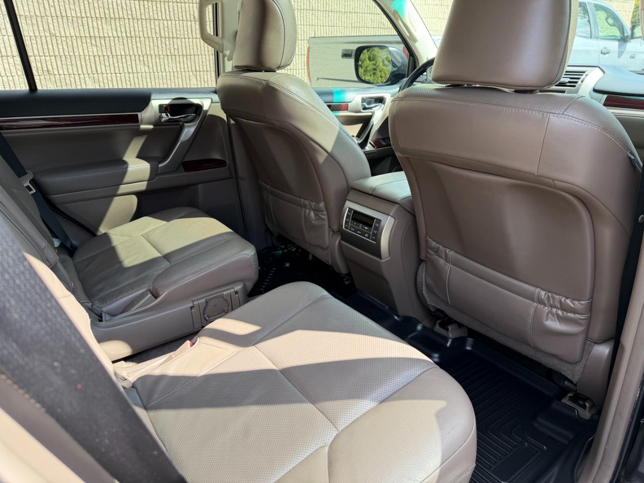 Lexus GX 460 Base 2018