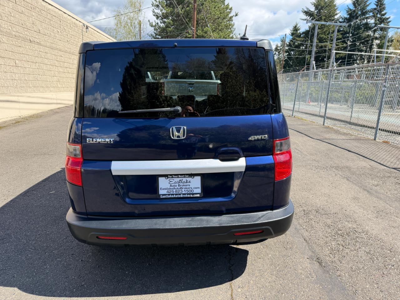 Honda Element EX 4WD AT with Navigation System 2010