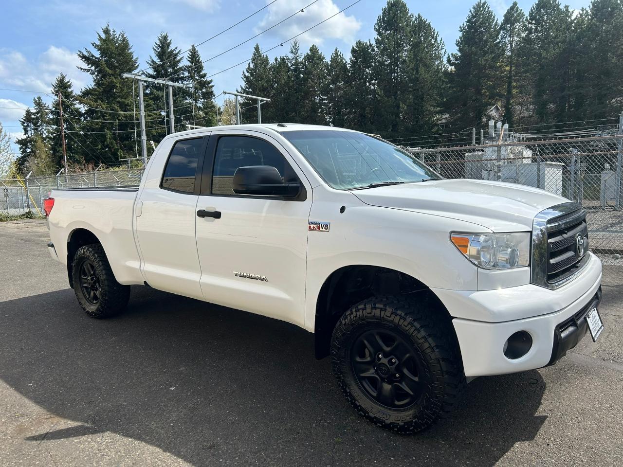 Toyota Tundra  2012