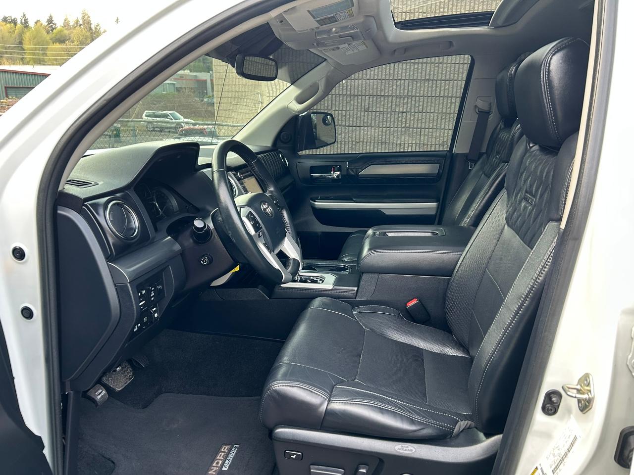 Toyota Tundra Platinum CrewMax 5.7L 4WD 2019