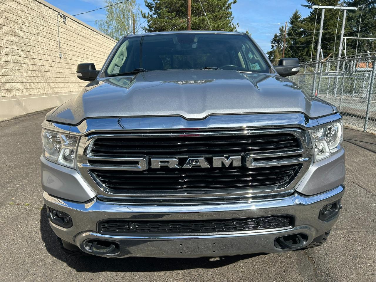 RAM 1500 Big Horn Crew Cab LWB 4WD 2020