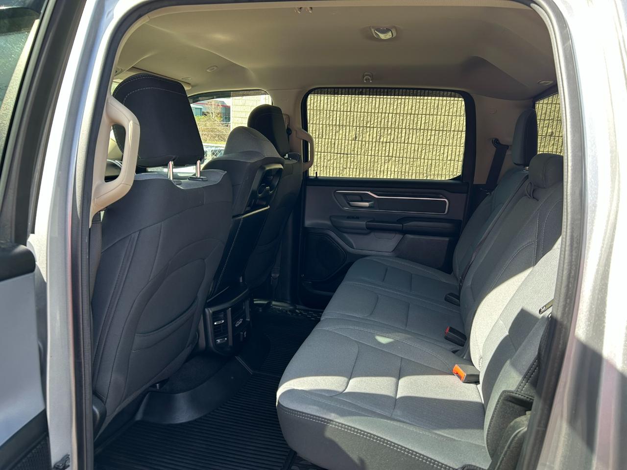 RAM 1500 Big Horn Crew Cab LWB 4WD 2020