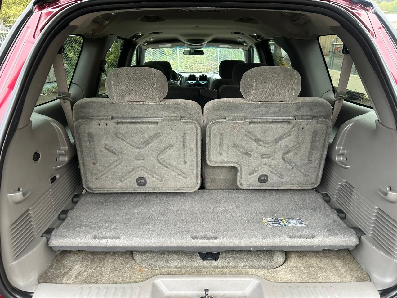 GMC Envoy XL SLE 4WD 2003