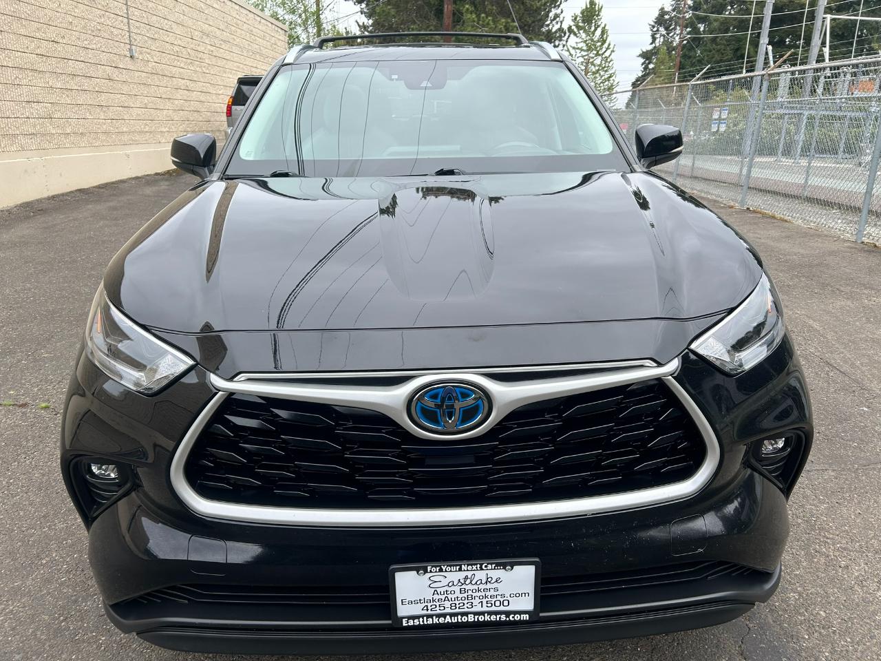 Toyota Highlander Hybrid XLE 2021