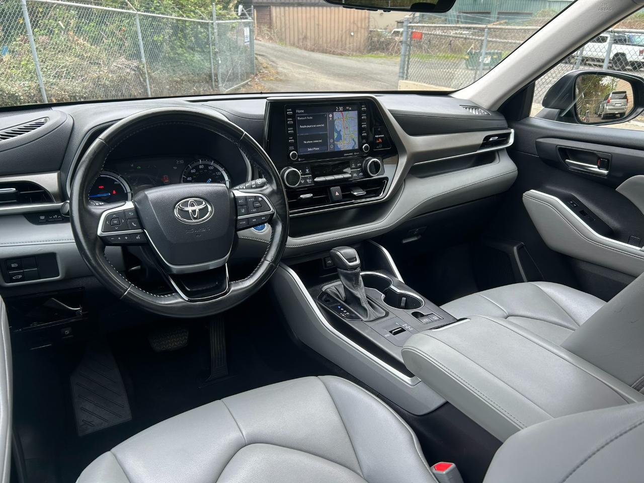 Toyota Highlander Hybrid XLE 2021