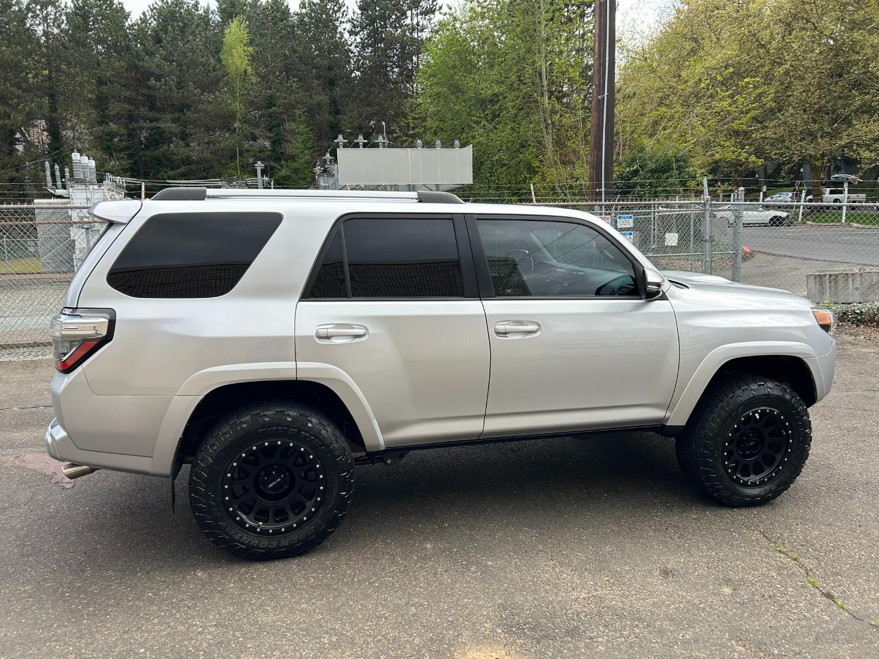 Toyota 4Runner  2014