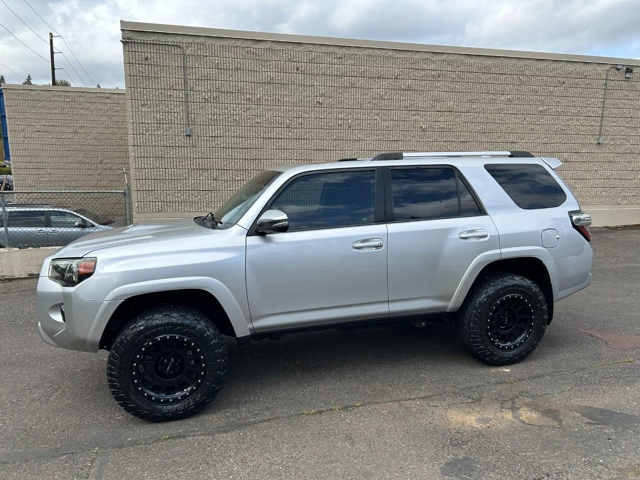 Toyota 4Runner  2014