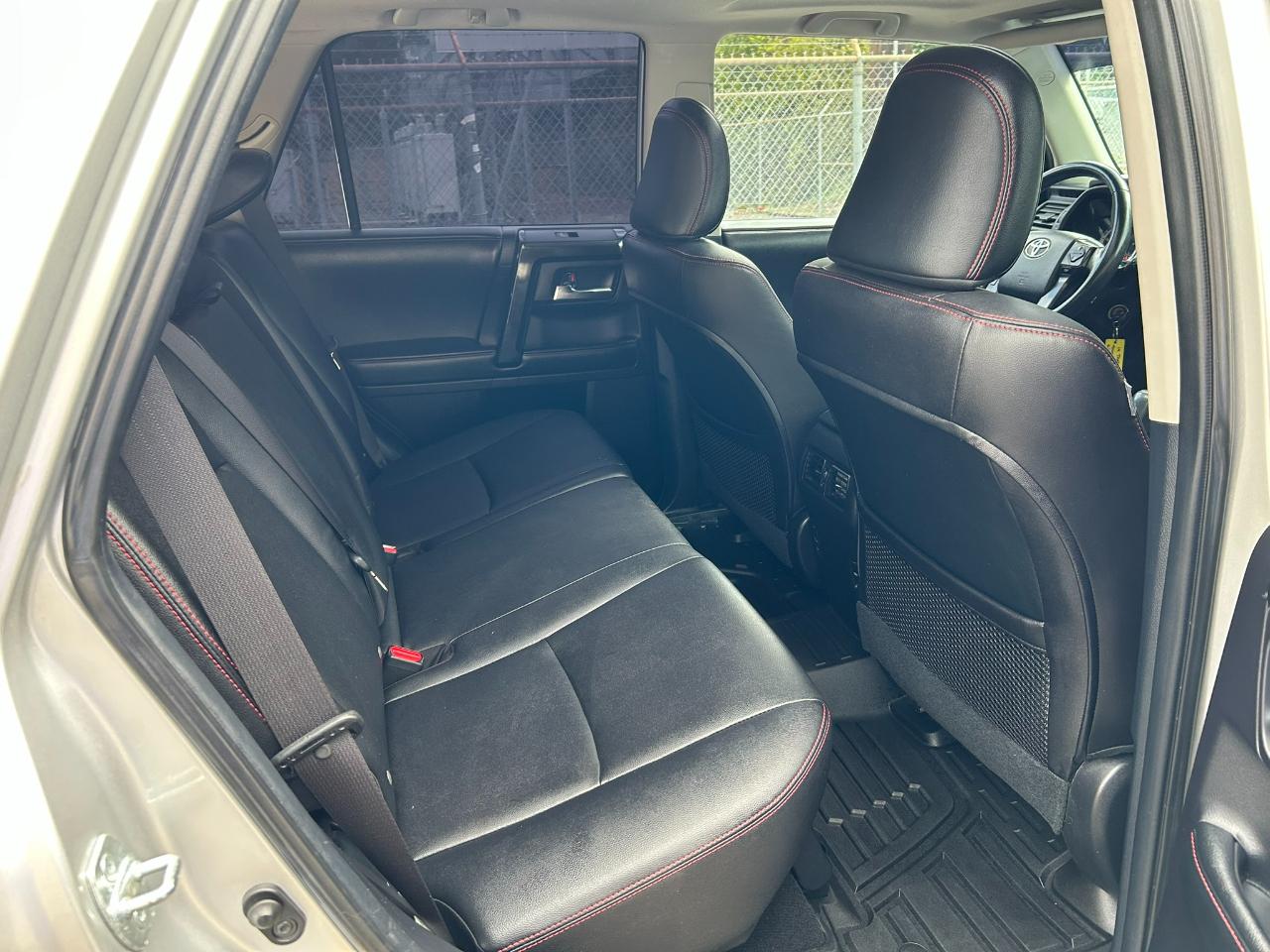 Toyota 4Runner  2014