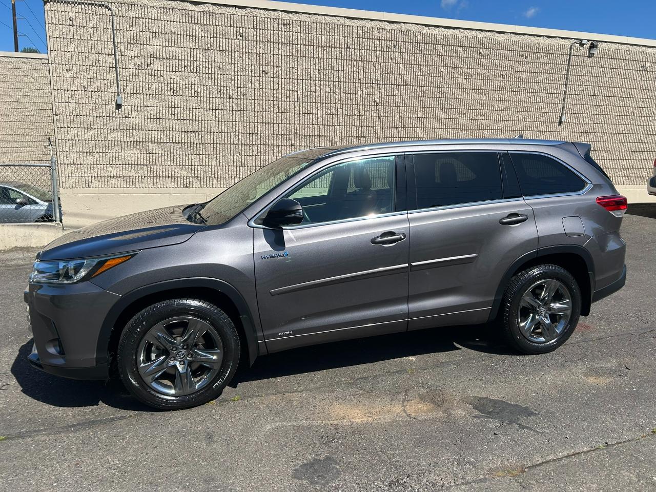 Toyota Highlander Hybrid Limited Platinum AWD 2017