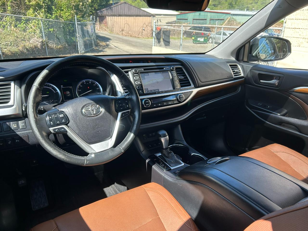 Toyota Highlander Hybrid Limited Platinum AWD 2017