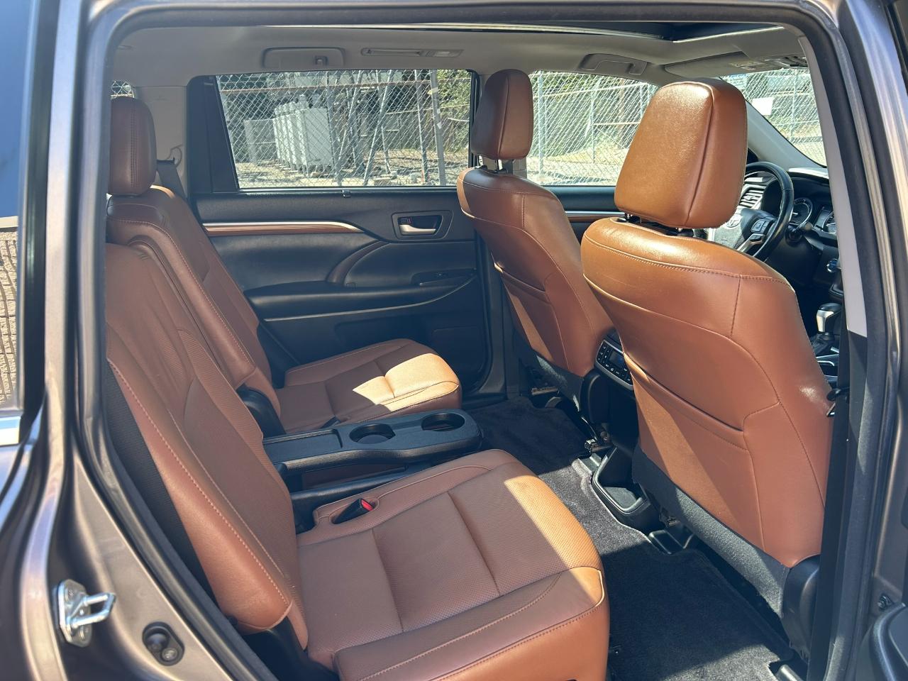 Toyota Highlander Hybrid Limited Platinum AWD 2017