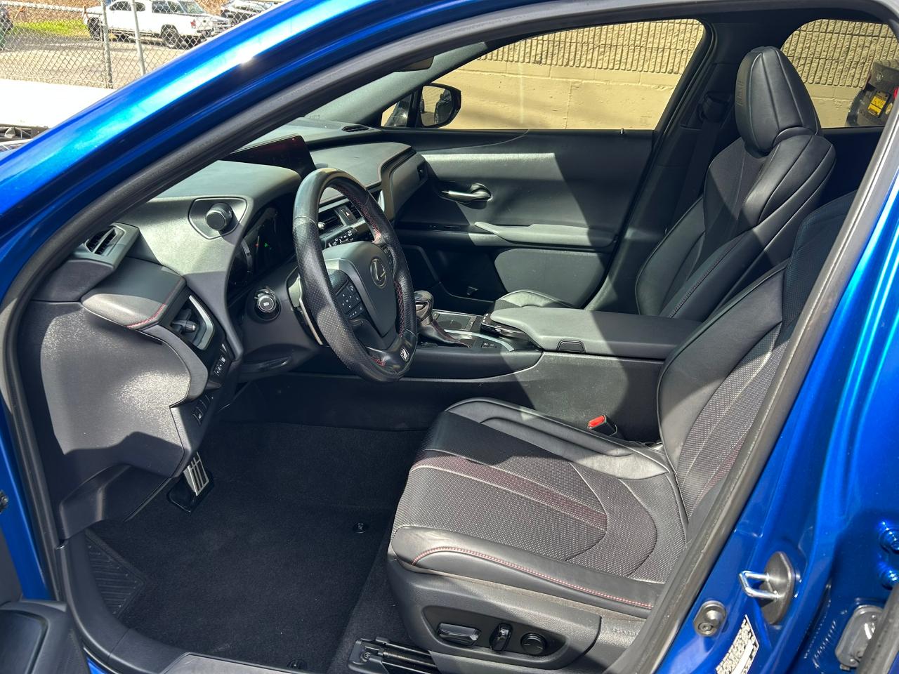 Lexus UX 250h F SPORT 2020