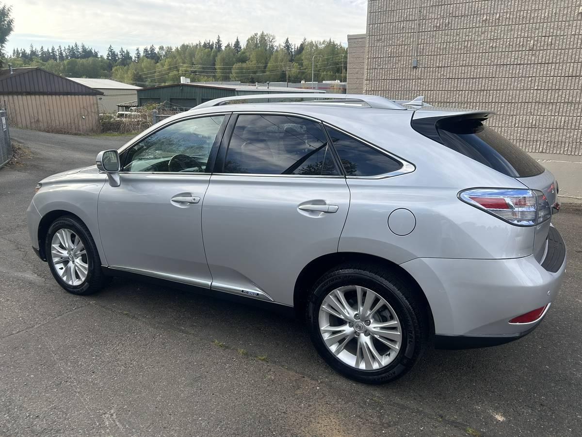 Lexus RX 450h AWD 2011